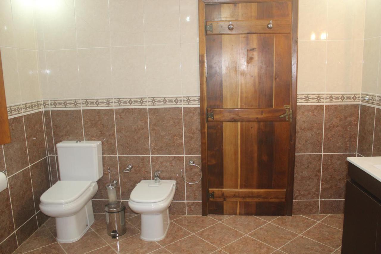 Golden House Villa Angra do Heroismo Exterior photo