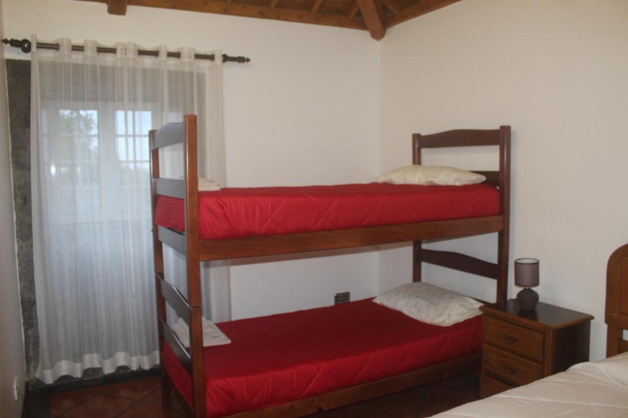 Golden House Villa Angra do Heroismo Exterior photo