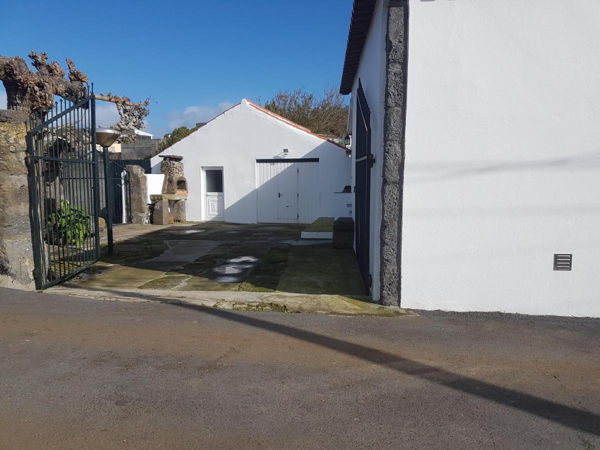 Golden House Villa Angra do Heroismo Exterior photo