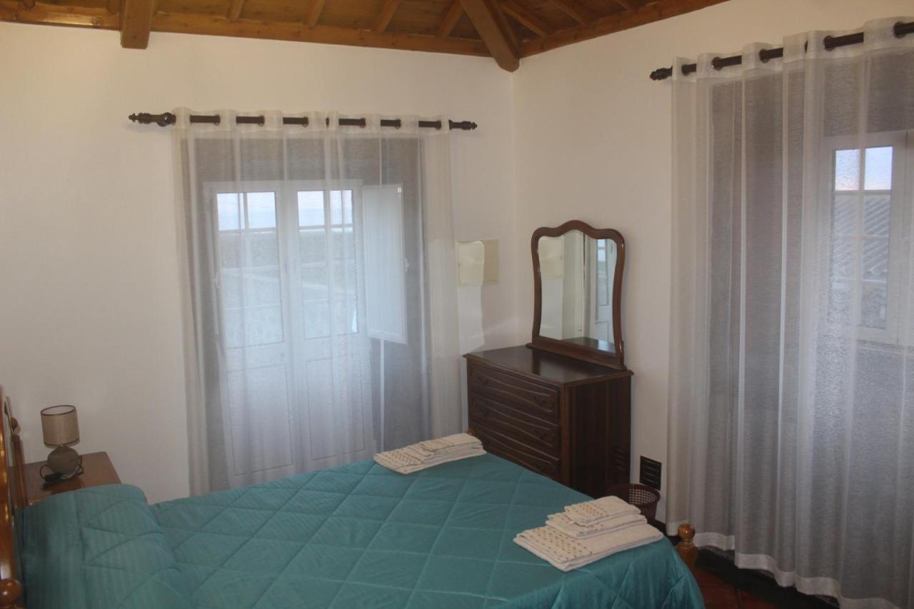 Golden House Villa Angra do Heroismo Exterior photo